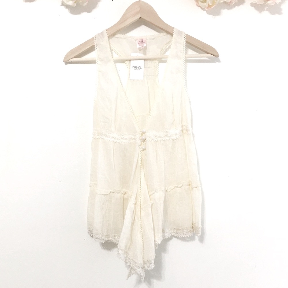 🖤 RUE21 | bohemian vest blouse